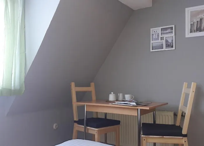 Haus Des Handwerkers 度假居 *