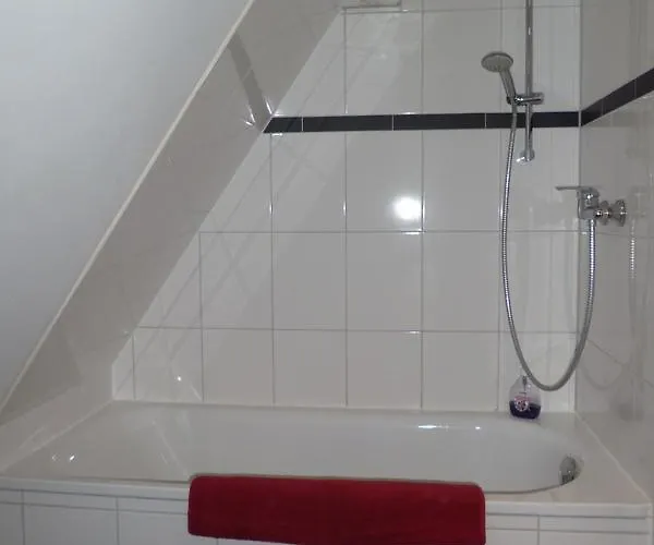 Haus Des Handwerkers *